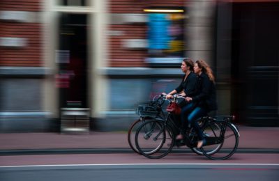 17 GESCHENKE UNTER $100 FÜR RADFAHRER, DIE LEBEN, UM ZU FAHREN