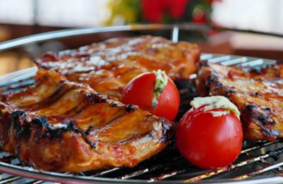 estas mezclas secas dulces y saladas mejorarán enormemente su experiencia en la barbacoa.